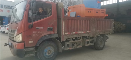 潼關(guān)客戶(hù)復(fù)購(gòu)電動(dòng)三輪車(chē)一臺(tái)